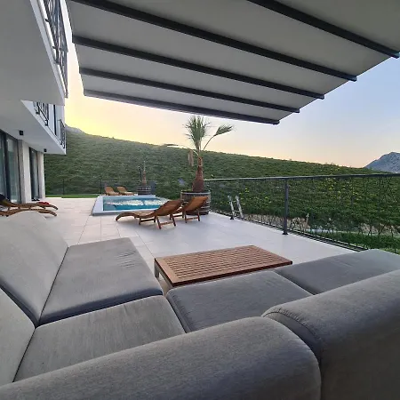 Villa Godimento W Heated Pool *